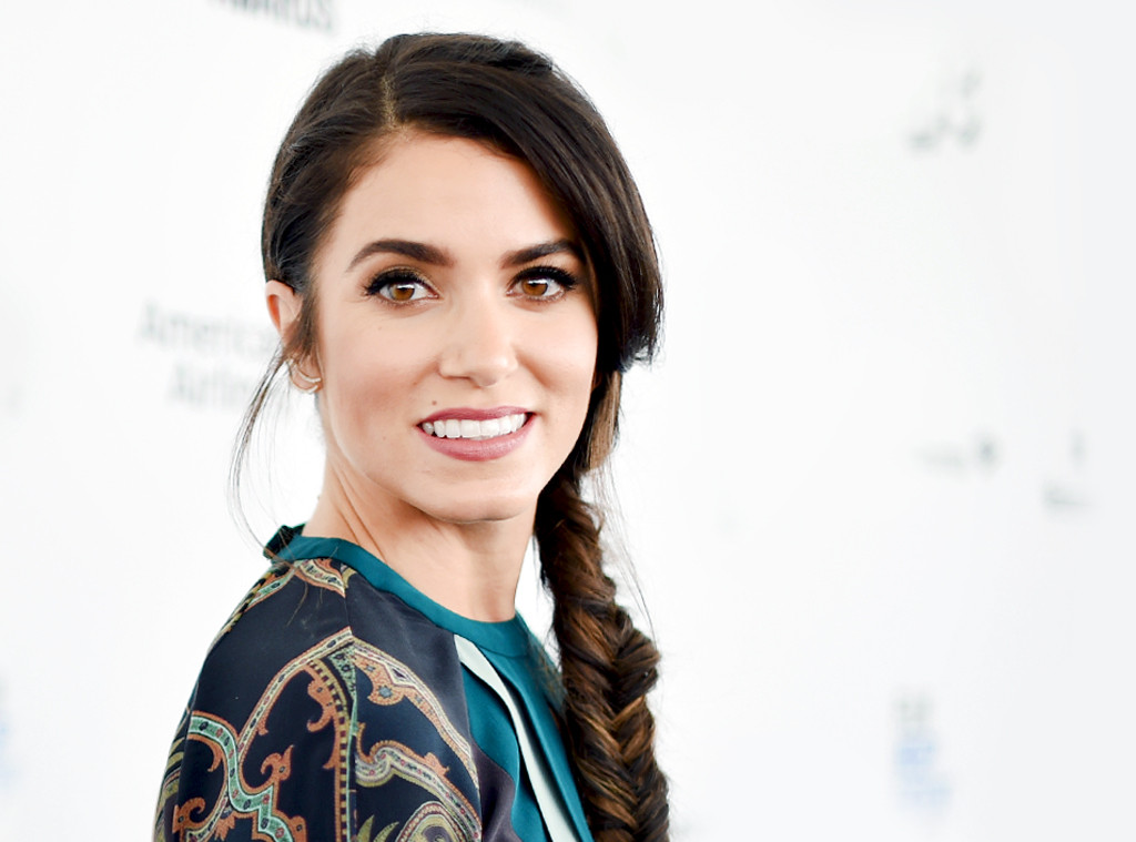 ESC: Nikki Reed ESC: Nikki Reed